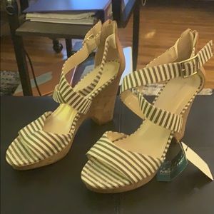 Wedge sandals